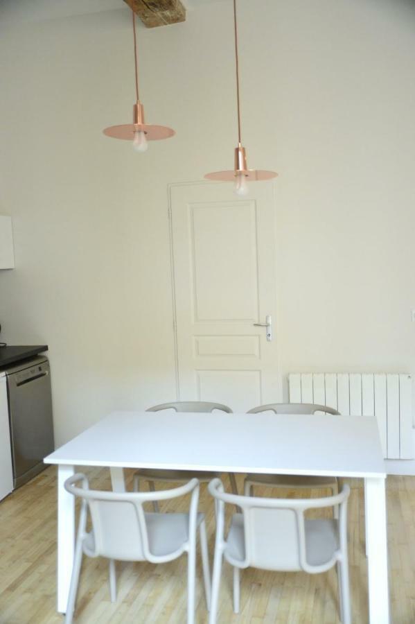 Cosy Apartment Ideally Located In The Old Town リヨン エクステリア 写真