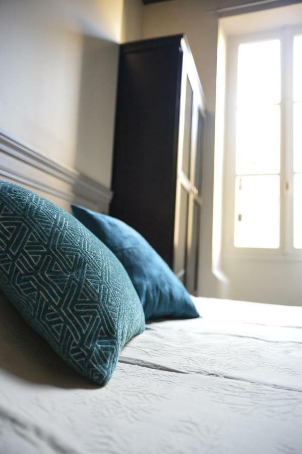 Cosy Apartment Ideally Located In The Old Town リヨン エクステリア 写真